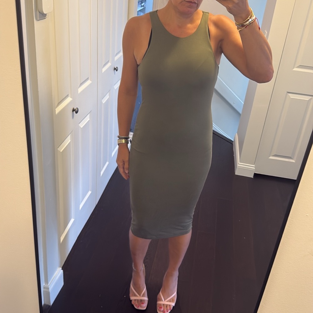 Good American Olive Green Bodycon Midi Dress